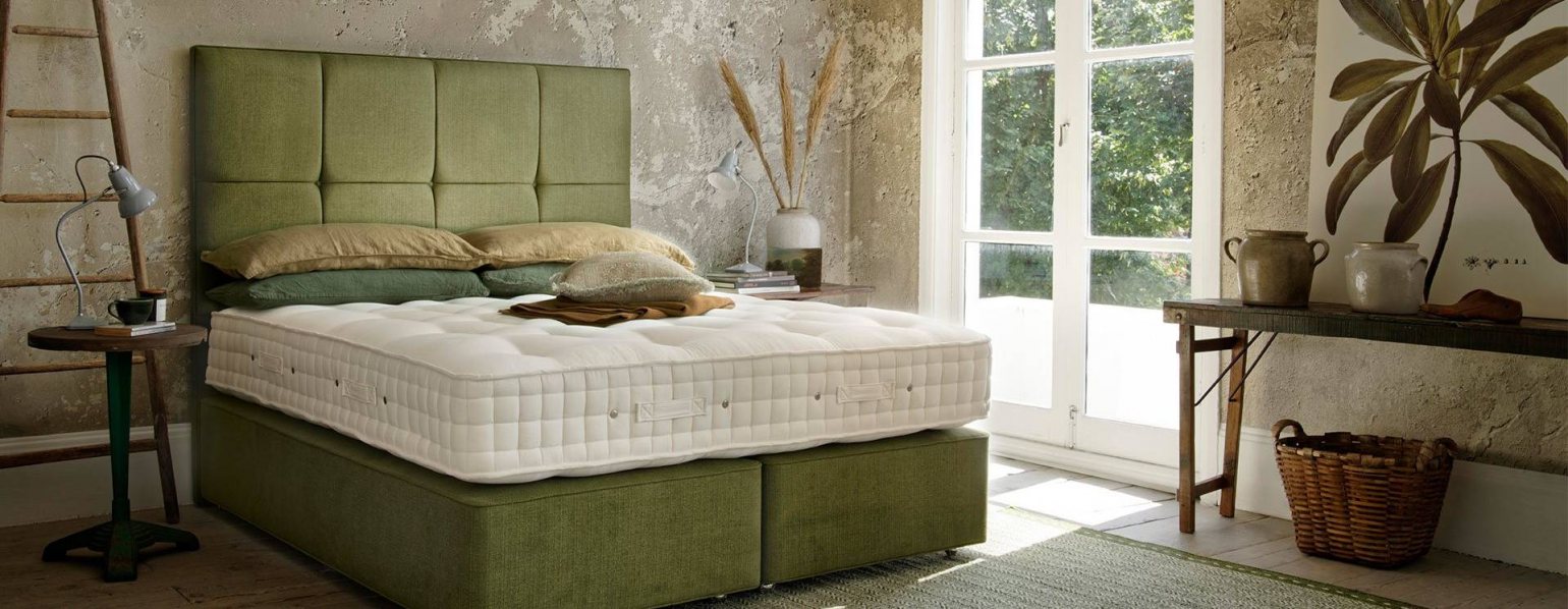 مدل تخت باکس هتلی جدید با پارچه سبز صدری